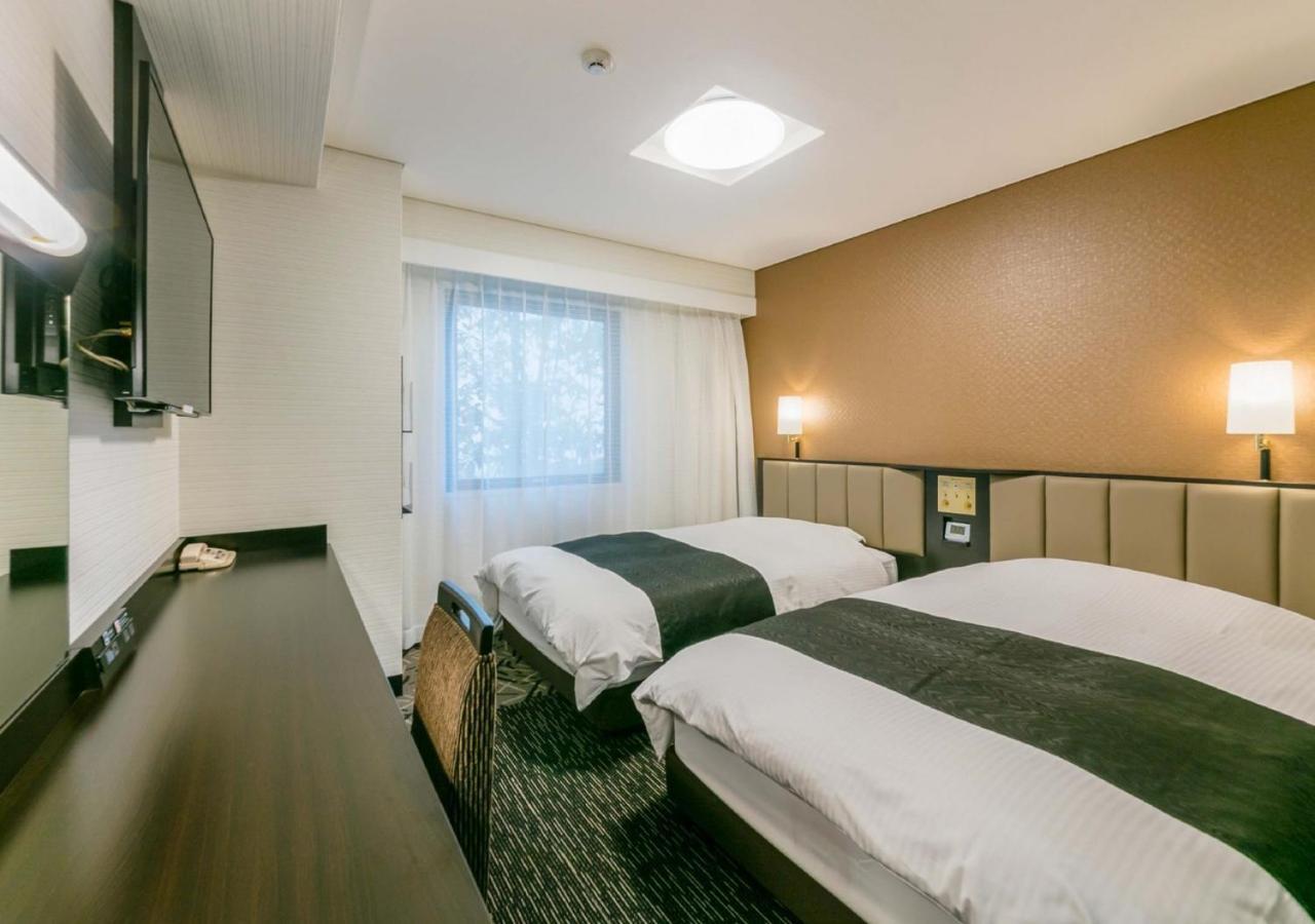 Apa Hotel Nagasaki Ekiminami Екстер'єр фото