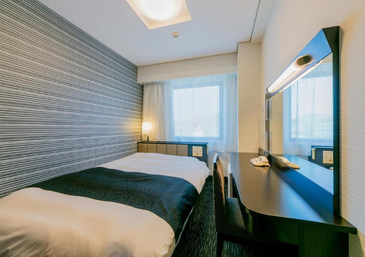 Apa Hotel Nagasaki Ekiminami Екстер'єр фото