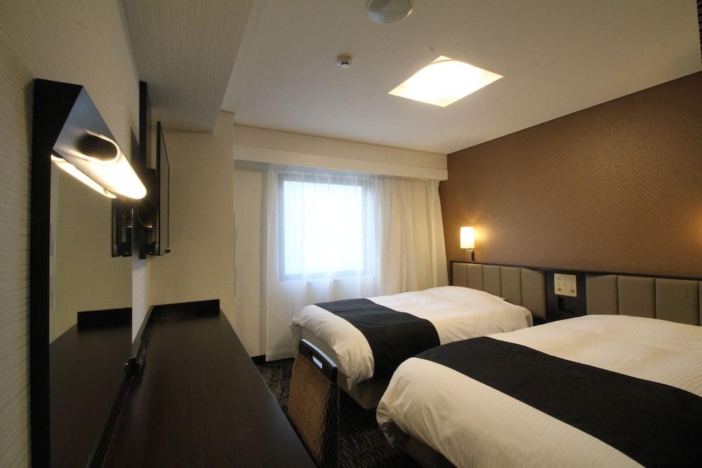 Apa Hotel Nagasaki Ekiminami Екстер'єр фото